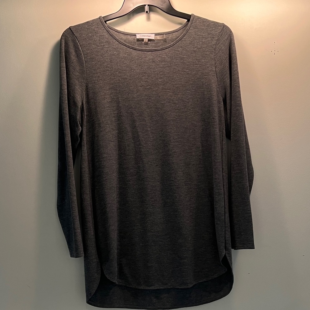 Calvin Klein Bundle of 2 Women’s Long Sleeve Tops